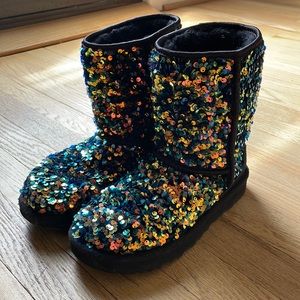 UGG Classic Short Sequin Boot